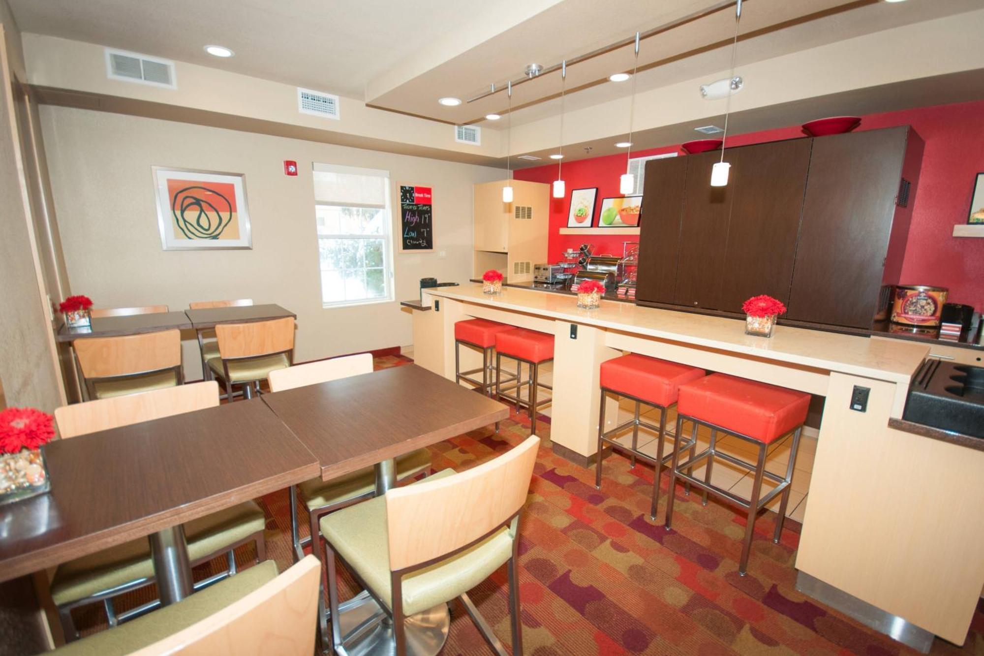 Towneplace Suites Columbus Airport Gahanna מראה חיצוני תמונה